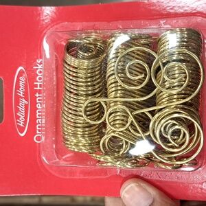 Holiday Home Ornament Hooks Gold NEW